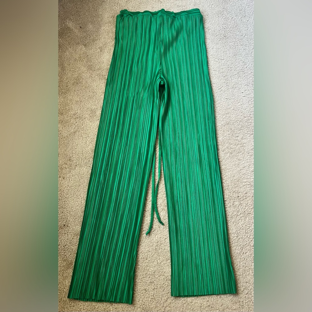 Bright green loose fit pants